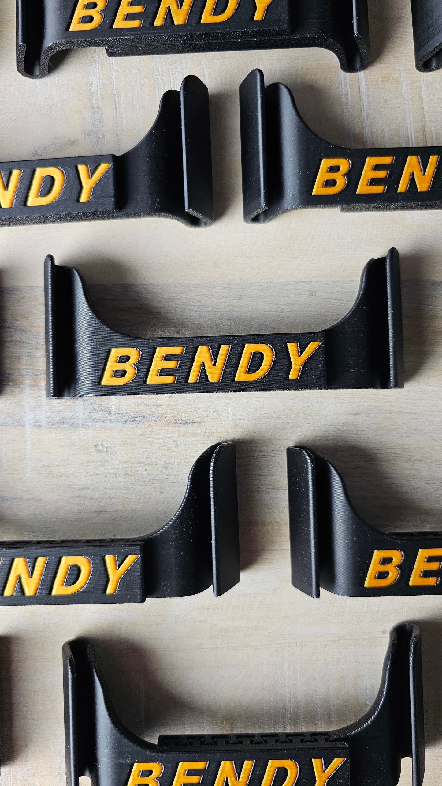 Bendy - BLACK